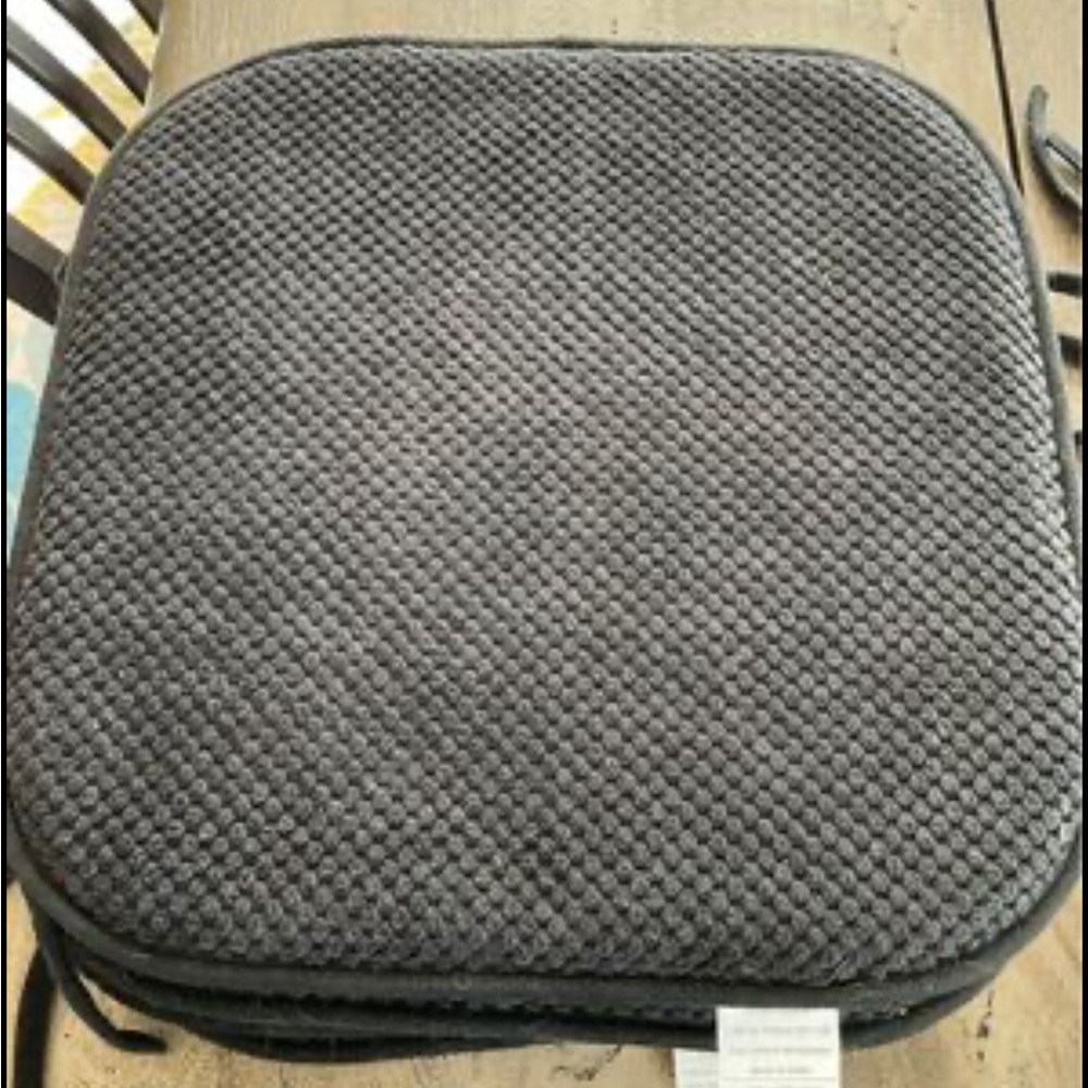Memory foam chair cushions